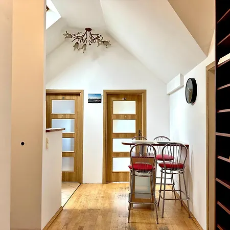 Przy Hipodromie & Parking